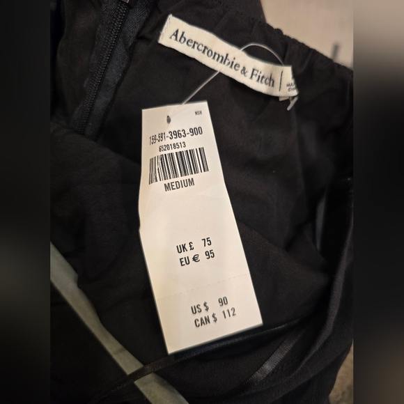 NWT Abercrombie & Fitch Halter Keyhole Midi Dress SZ medium in Black $90 - Picture 10 of 11